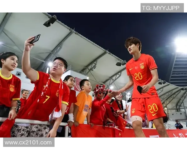 中国队在02世界杯对阵哥斯达黎加的精彩回顾与历史意义分析