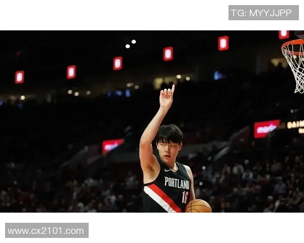 雷霆与开拓者激战正酣2月12日NBA精彩对决回顾与分析